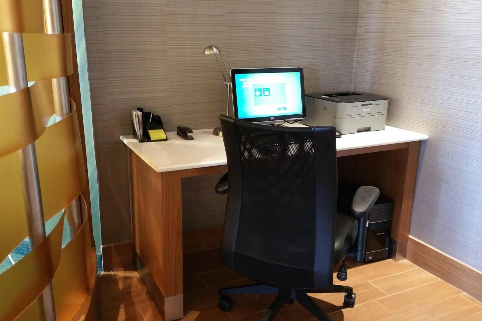 Springhill Suites Уэст-Миффлин Экстерьер фото
